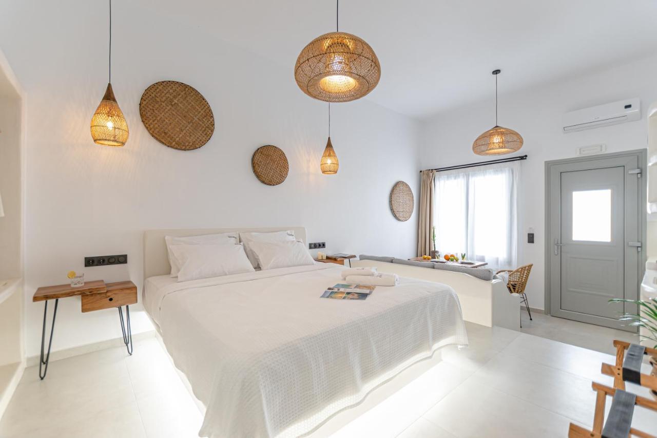 Adama'S Suites Naxos City Exterior foto
