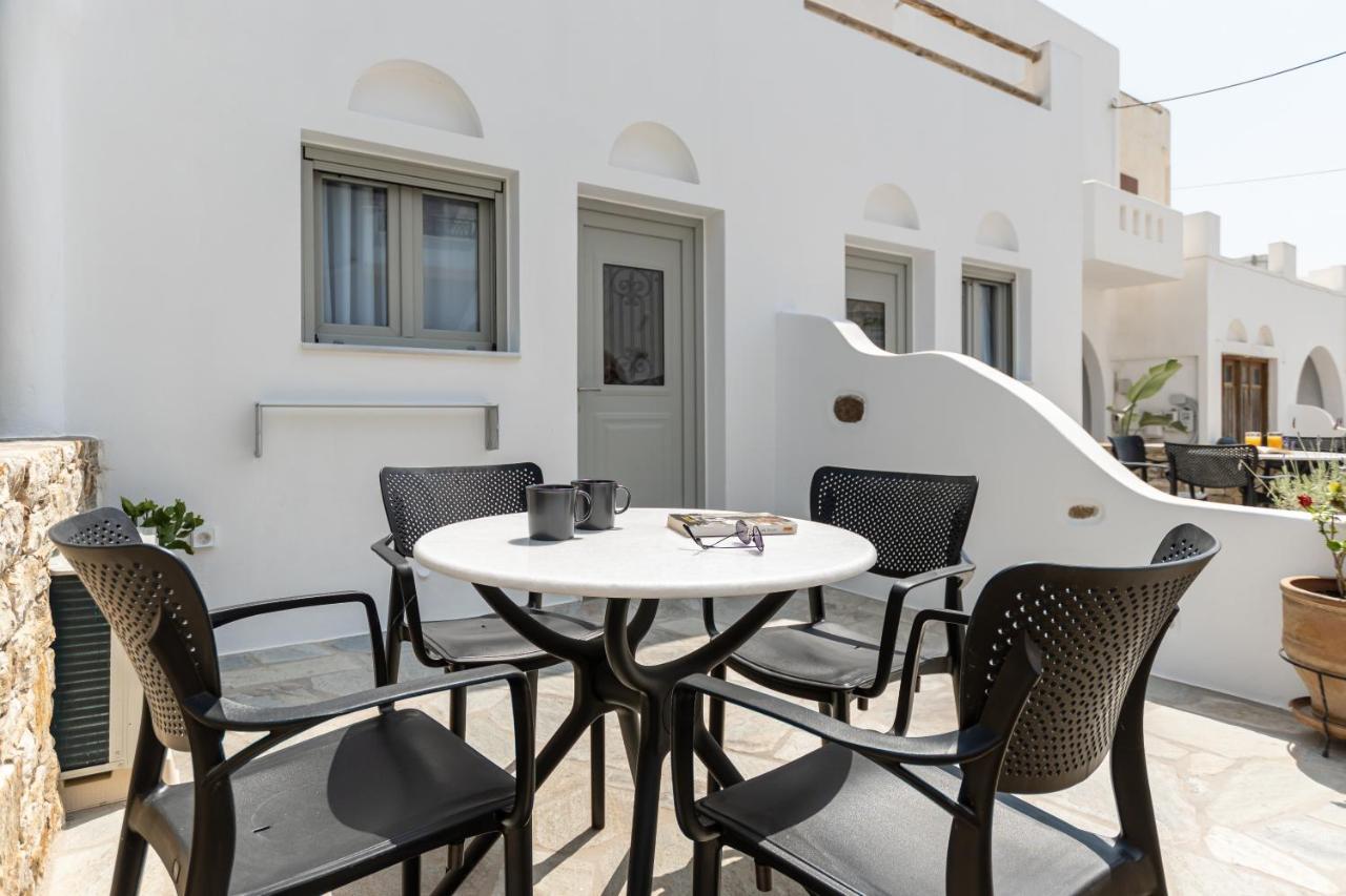 Adama'S Suites Naxos City Exterior foto