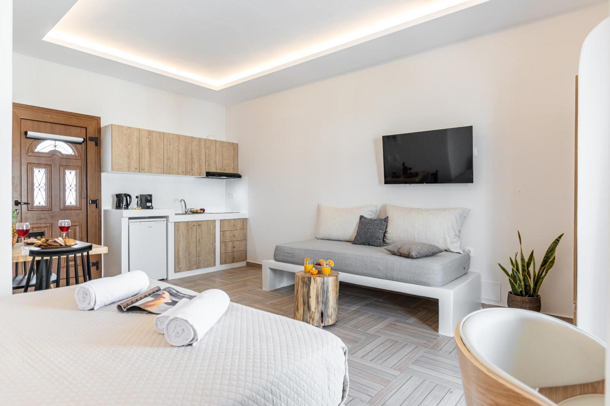 Adama'S Suites Naxos City Habitación foto